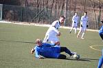 Dynamo Studánka (v modrém) - Baník Stříbro (v bílém) 0:2.