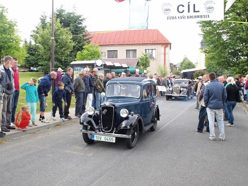 Jízda Saši Kolowrata nezklamala. Přijely moto skvosty