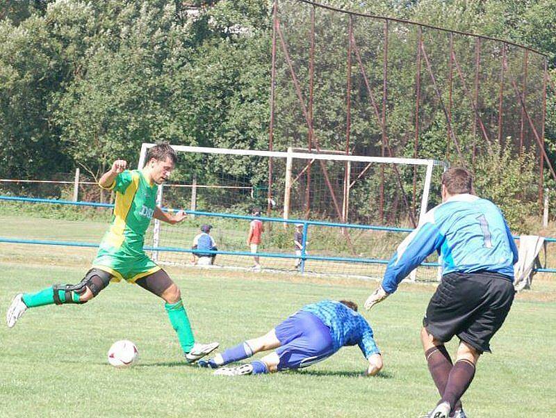 Bor zvítězil v sobotu s ZD Meclov 5:3 po poločasu 3:0.