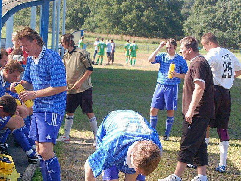 Bor zvítězil v sobotu s ZD Meclov 5:3 po poločasu 3:0.