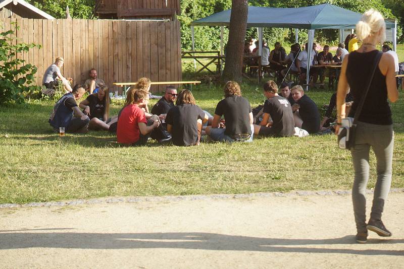 V Tachově se uskutečnil první ročník nového Open air festivalu Slap fest.