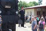Mezi Bezdružicemi a Pňovany opět jezdily historické vlaky.