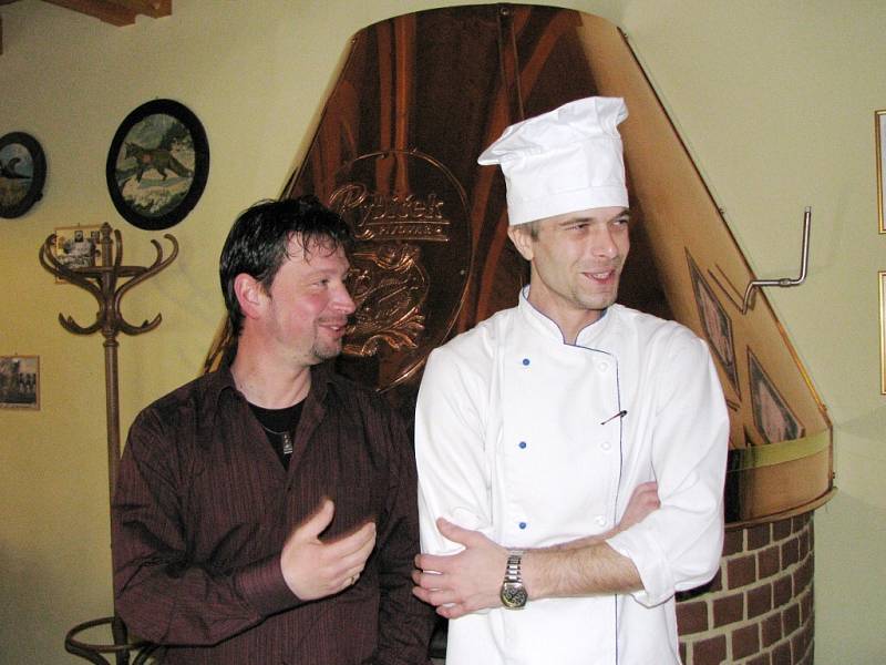David Ryba a šéfkuchař Jas Mario. 