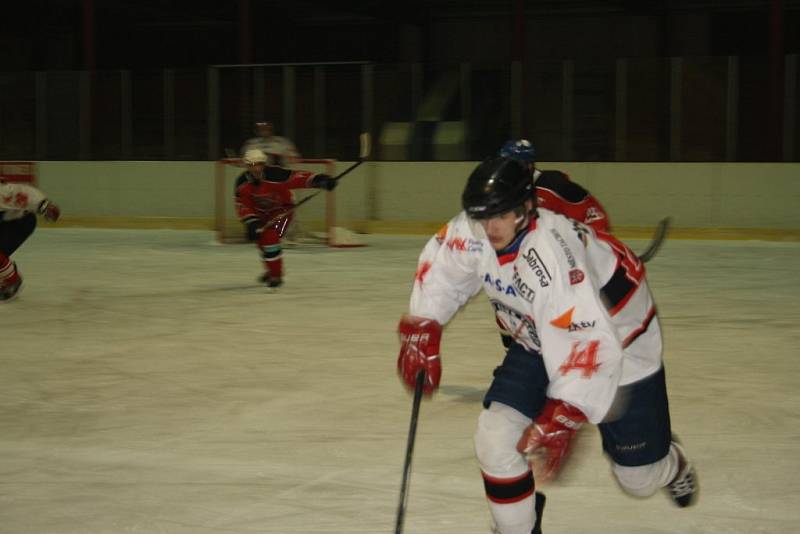 HC Tachov – Buldoci Stříbro 7:2