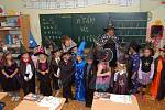 Prvního září do školních lavic v Chodové Plané zasedli malí kouzelníci a kouzelnice 