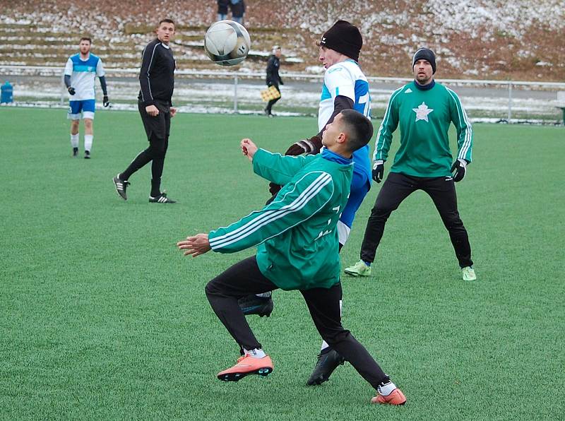 Zimní příprava: Hvězda Cheb - FK Tachov (zelení) 3:4.