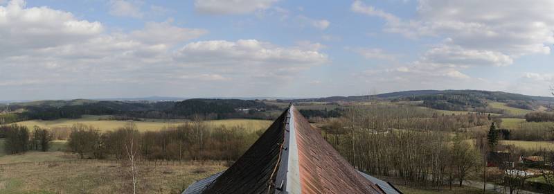 Kostel sv. Petra a Pavla v Milířích na Tachovsku.