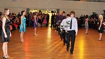 Do sezony maturitních plesů přispěli také studenti Střední průmyslové školy Tachov Světce. 