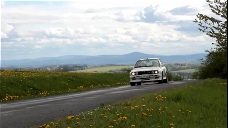 Rallye Wiesbaden na Tachovsku. Závodní vozy projely i Michalovy Hory a Boněnov.