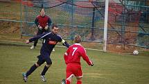 Mužstvo FK Tachov remizovalo v generálce na jarní část Přeboru Plzeňského kraje s divizním týmem J. Domažlice 2:2. 