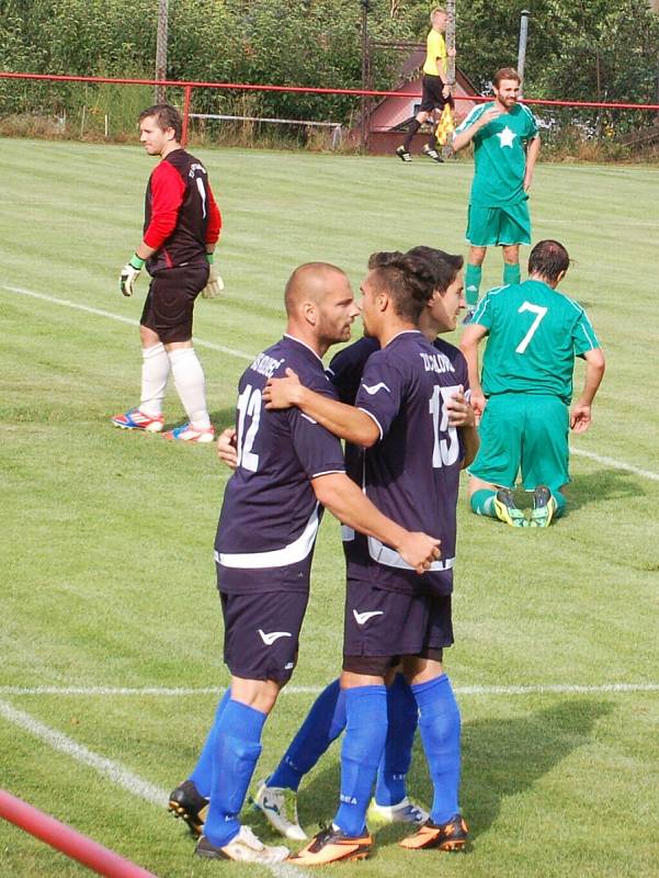  Premiéra v přeboru Rozvadovu nevyšla, Kolovečtí byli nad jejich síly, vyhráli 0:4.