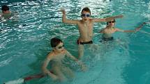 PRO DĚTI ze Stříbrska uspořádal DDM Stříbro zájezd do zážitkového bazénu v bavorském Weidenu. 