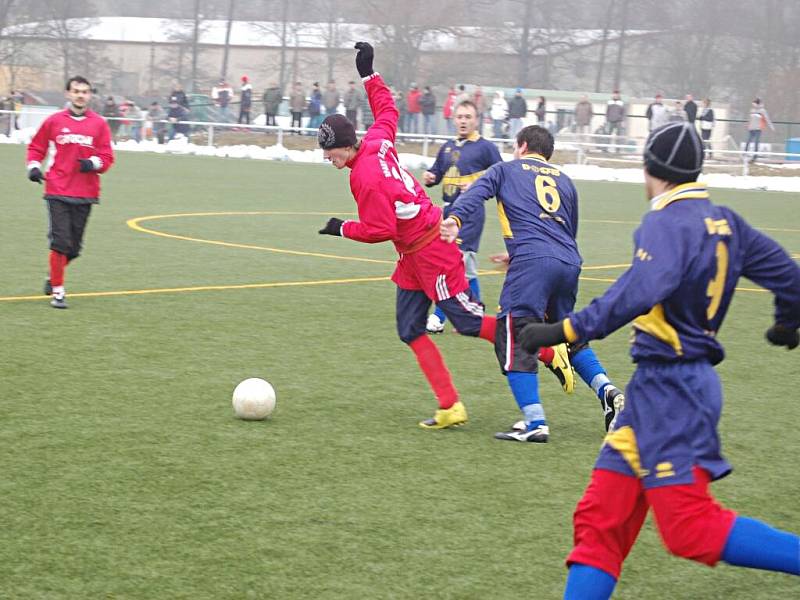 Fotbal skupina A: Spartak Klenčí – Sparta Dlouhý Újezd 0:0.