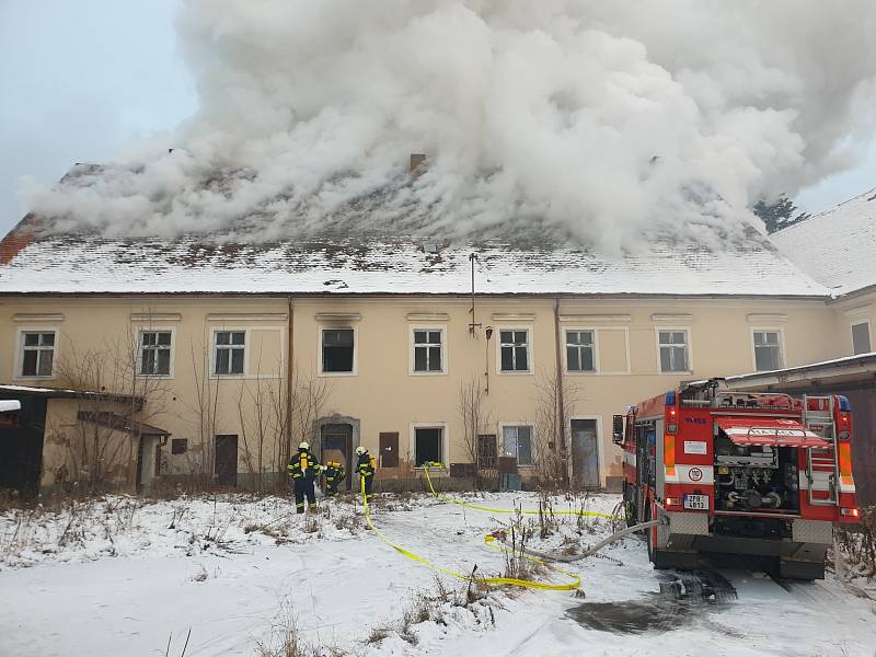 Požár bývalého pivovaru ve Stříbře.