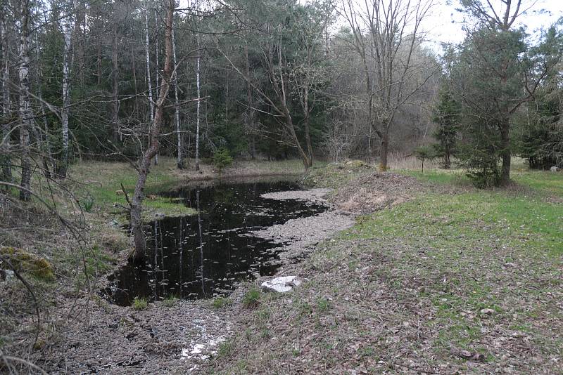 Nová naučná stezka na Světecký vrch a její slavnostní představení veřejnosti.