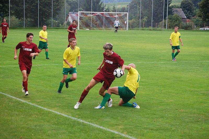 Sp. Dl. Újezd – Sj. Ch. Planá 2:1.