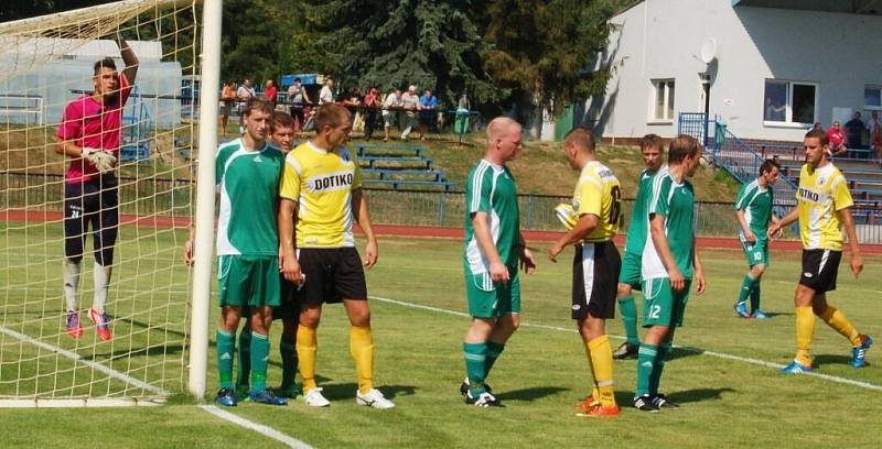 Přípravný fotbal: V Tachově hrála třetiligová J. Domažlice a neudržela tříbrankový náskok.