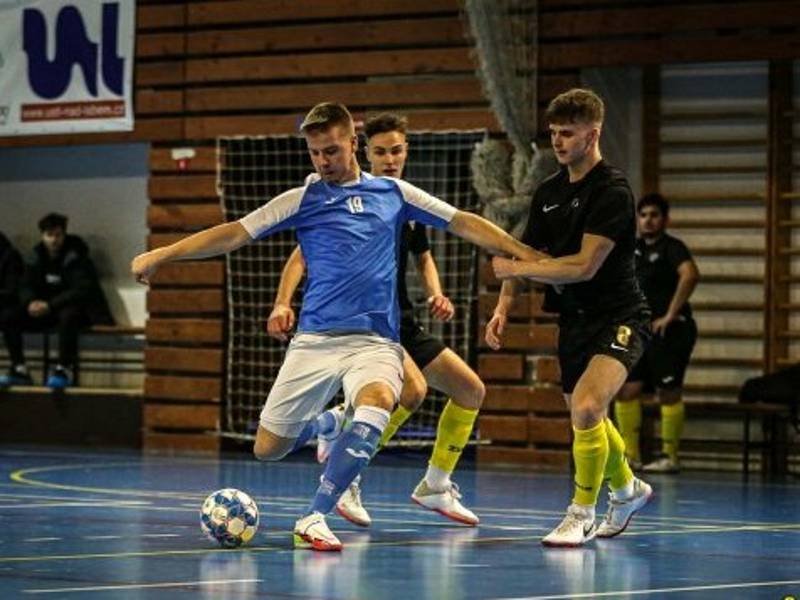 FC NY Tiradores Ústí n. L. - FC Rapid Ústí n. L. B, futsal krajský přebor 2021/2022.