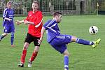 Fotbalisté Střekova (červení) doma porazili Postoloprty 5:2.