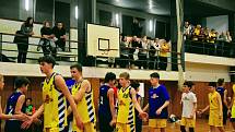 Basketbalové derby mezi Slunetou Ústí nad Labem a Děčínem v extralize žáků U14 skončilo vítězstvím domácích 76:60.