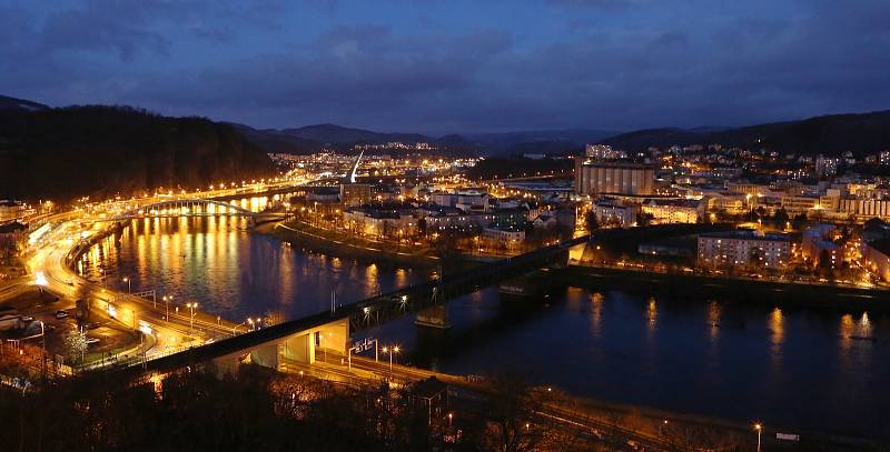 Noční foto Ústí nad Labem