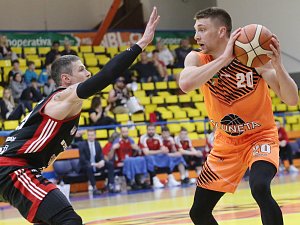 Basketbalový zápas Ústí a Svitavy, nadstavbová část A1 2018/2019. Spencer Svejcar