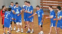 Volejbalisté Slovanu Chabařovice se nedokázali vypořádat s precizní obranou Plzně a doma získali pouze dva body.