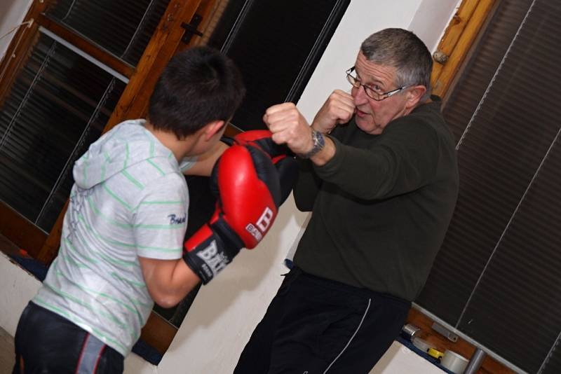 Boxerské legendy RH Ústí nad Labem založily v roce 2011 v Chlumci  vlastní oddíl a vyhledávají v okolí mladé talenty. 