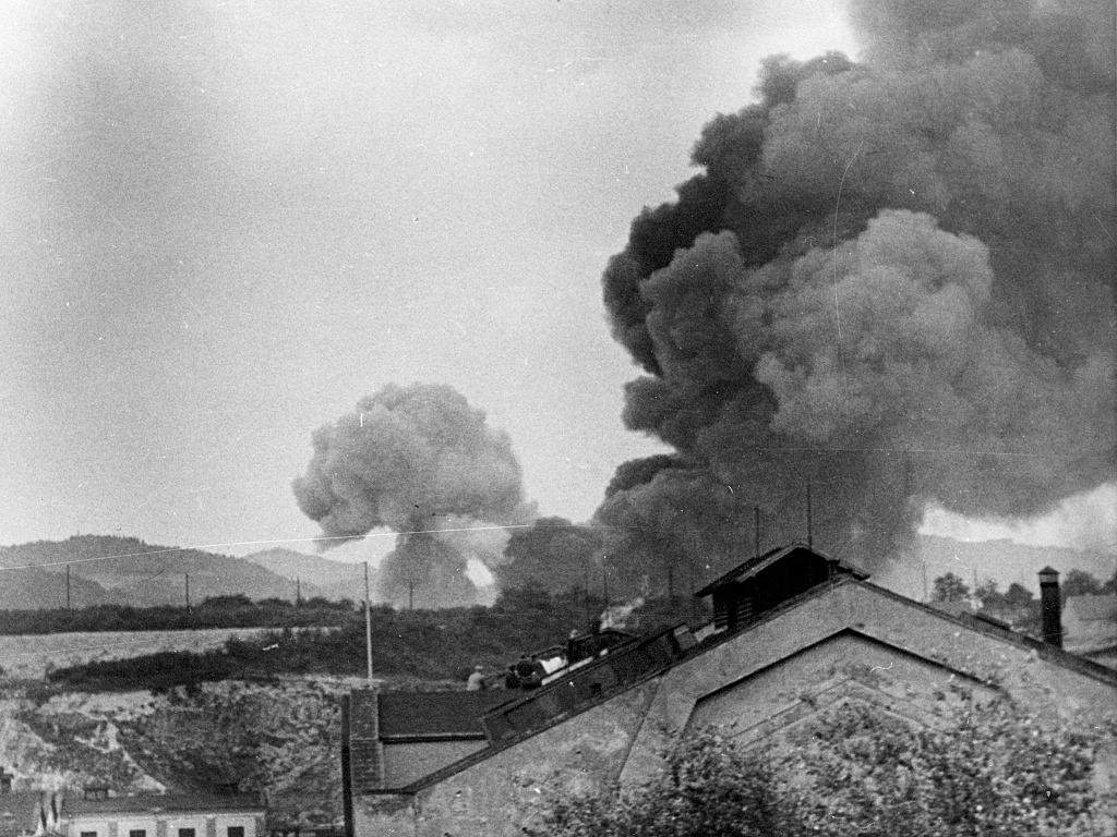 Dotyk - Tragický výbuch v Krásném Březně roztočil před 73 lety vír násilí