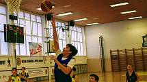 Basketbalisté Slunety Ústí n. L. v kategorii U13 vyhráli oba sobotní zápasy v Litoměřicích.