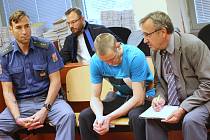 Obžalovaný je 29letý Ukrajinec Andrii Matsola.