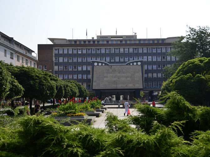 Lidické náměstí a magistrát v Ústí nad Labem. Ilustrační foto