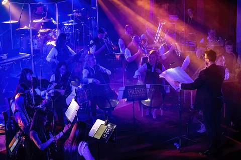 Crossoverový orchestr Prime Orchestra navštívil v rámci turné po evropských městech Ústí nad Labem.