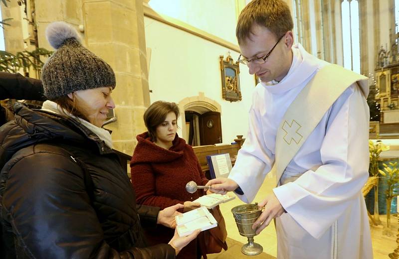 Žehnání koledníků Tříkrálové sbírky v Ústí nad Labem