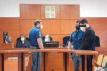 Rodilý Rus z Chomutovska u ústeckého soudu ve středu 24. března.