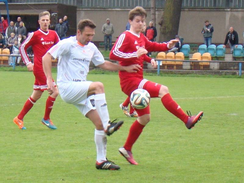 Proboštov (v bílých dresech) – Neštěmice 2:1 po PK 