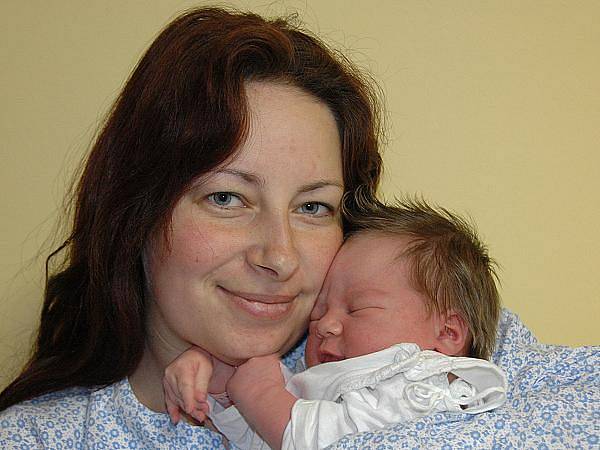 Marcela Hetzendorfová,  porodila v ústecké porodnici dne 8. 10 2011 (22.20) dceru Lucii (50 cm, 3,75 kg). 