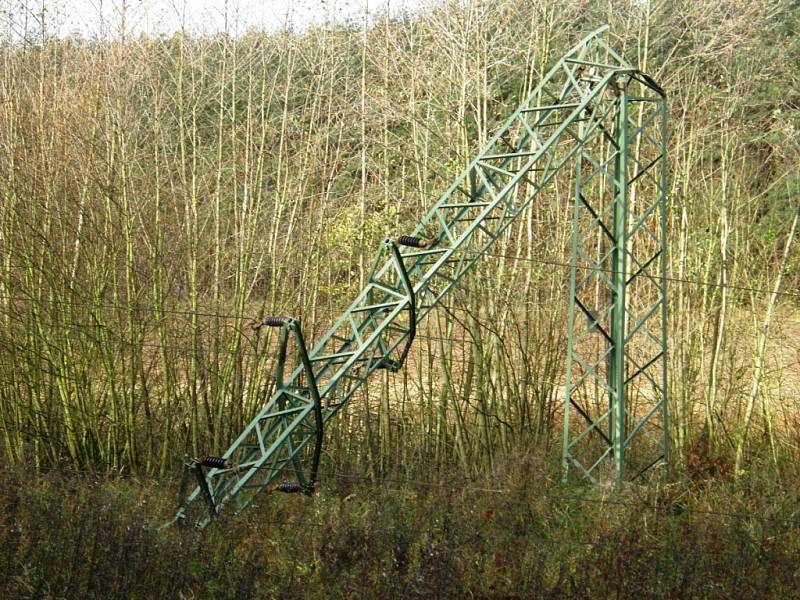 Škody na zařízení energetiků přesáhly 71 milionů korun.