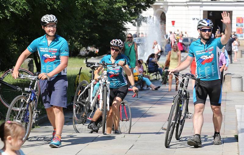 Cyklo-běh za Českou republiku bez drog v Ústí nad Labem.