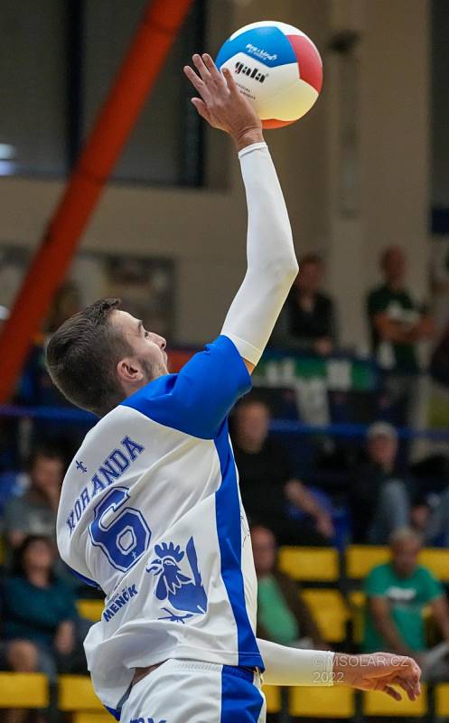 Sport, volejbal, extraliga: Ústí nad Labem - Benátky nad Jizerou 2:3.