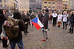 Demonstrace proti vládním protiepidemickým opatřením v centru Ústí nad Labem