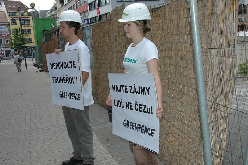 Greenpeace v centru Ústí