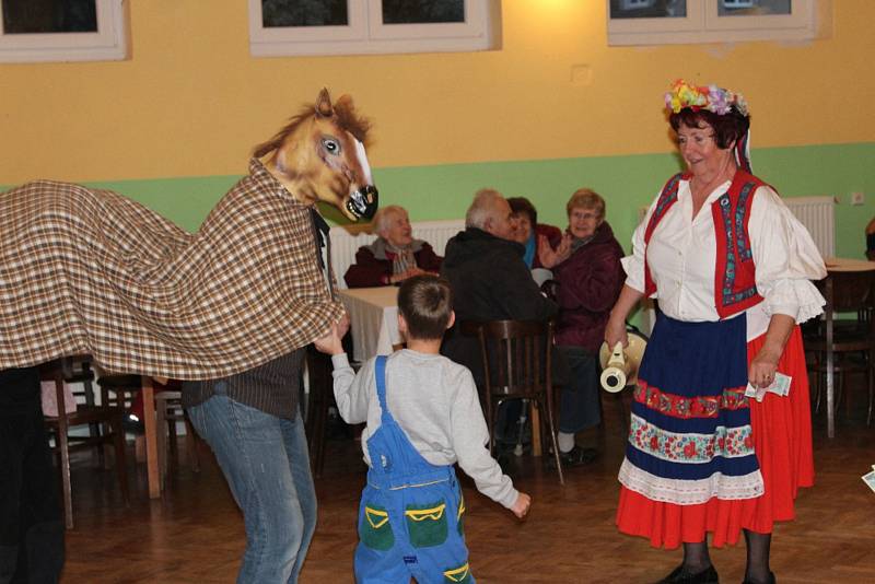 Třetí Masopust v Roudníkách se vydařil.