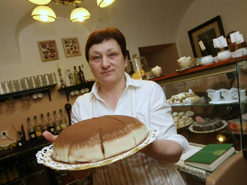 Dort Říp si Jaroslava Michalcová vymyslela. Má úspěch, stejně jako další sladkosti, které vznikají z kvalitních surovin podle osvědčených receptů z dob našich prababiček.