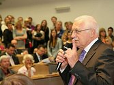 Prezident Václav Klaus navštívil ústeckou Univerzitu J. E. Purkyně.