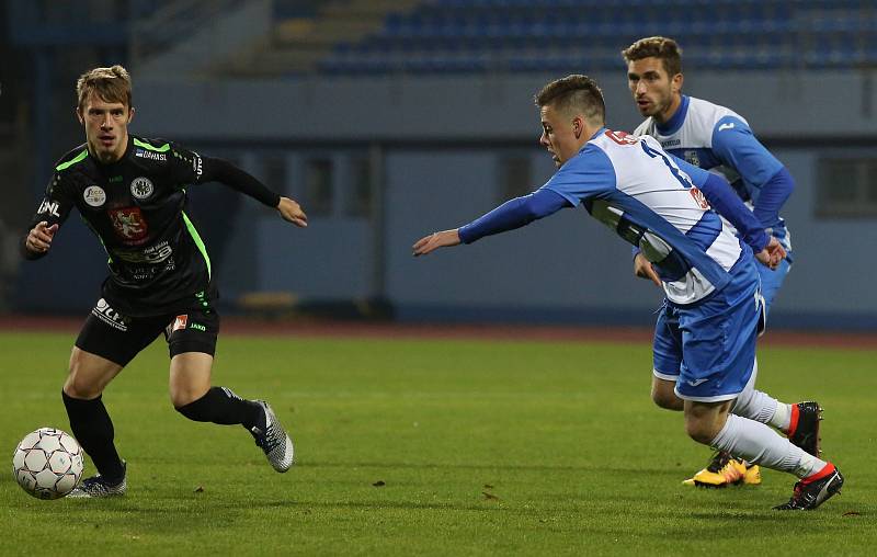 Fotbalový zápas mezi Armou Ústí nad Labem a Hradcem Králové