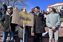 Pedagogové filosofické fakulty spolu se studenty protestovali proti podfinancování humanitních oborů vysokých škol.
