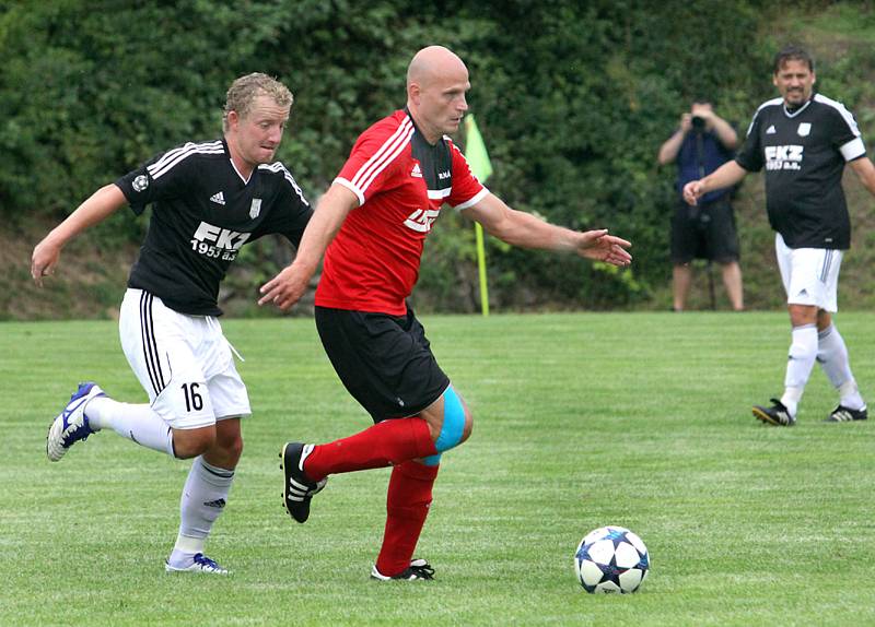 předkolo MOL Cup, Brná-Zbuzany, 16.7.2017Heřman, Brná (vpravo)(foto: Deník/Rudolf Hoffmann)