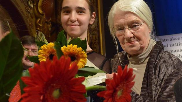 Elizaveta Klyuchereva (14) z Moskvy, absolutní vítězka soutěže Virtuosi per musica di pianoforte 2014.