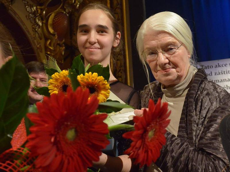 Elizaveta Klyuchereva (14) z Moskvy, absolutní vítězka soutěže Virtuosi per musica di pianoforte 2014.